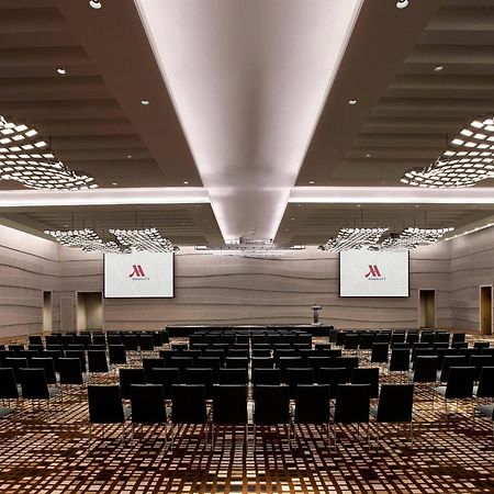 Kota Kinabalu Marriott Hotel Dış mekan fotoğraf The Grand Ballroom