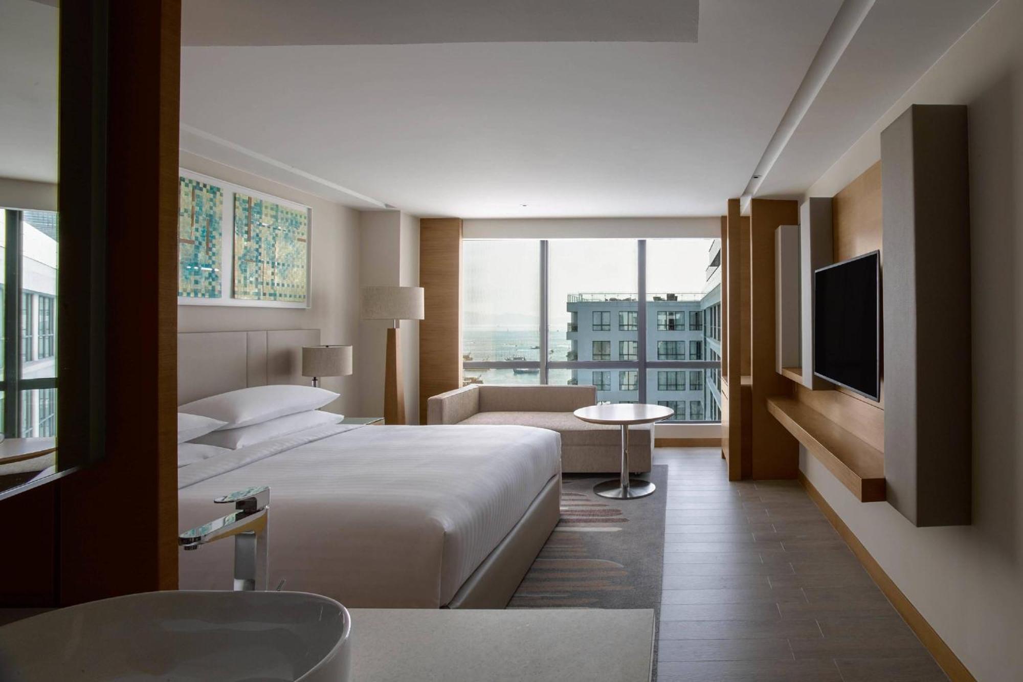 Kota Kinabalu Marriott Hotel Dış mekan fotoğraf Deluxe Room